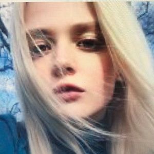 Meet your Posher, Veronica